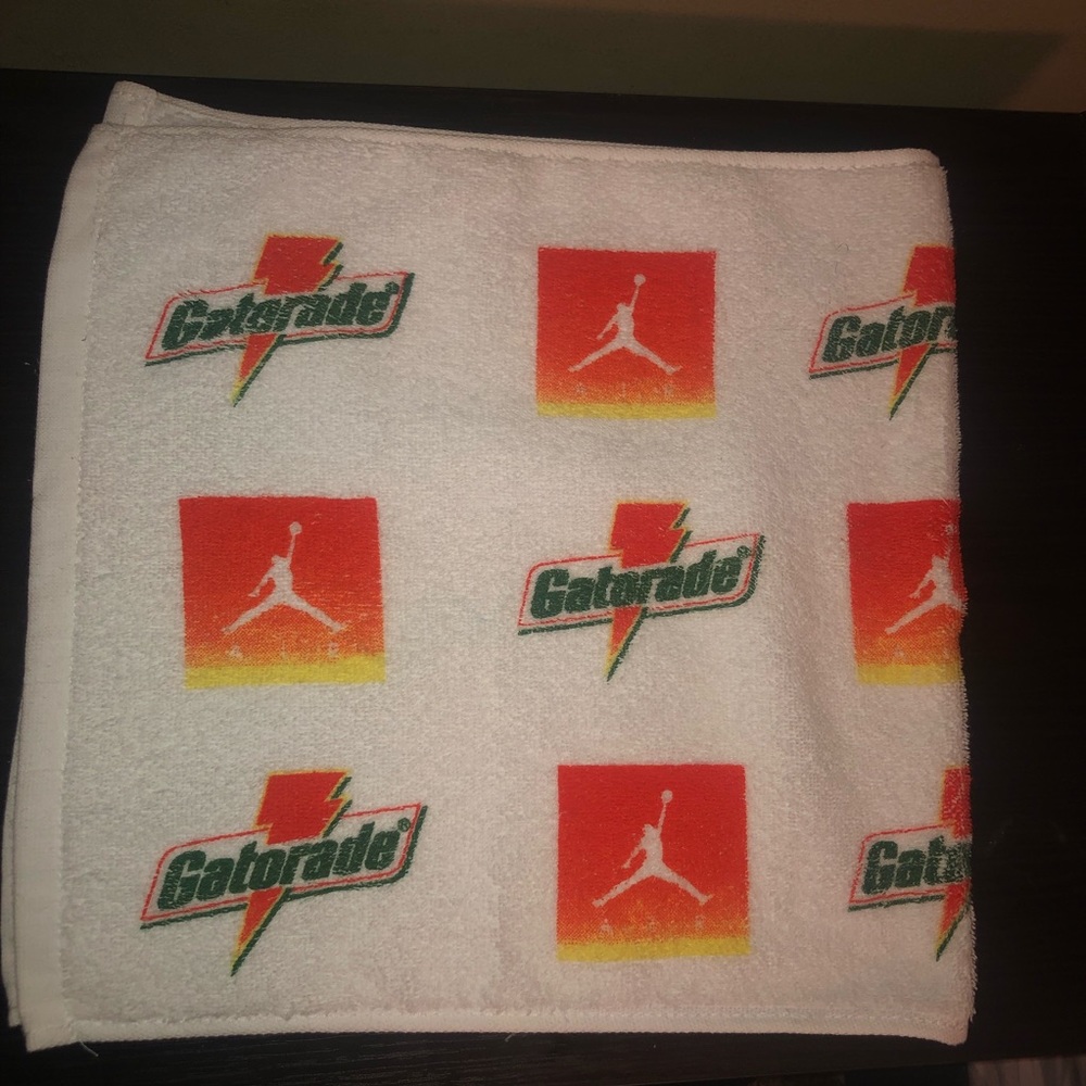 Jordan Gatorade Towel